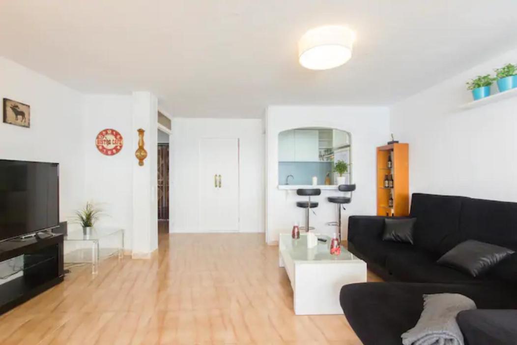 Beach Apartment With Fantastic Seaview อาลิกันเต ภายนอก รูปภาพ